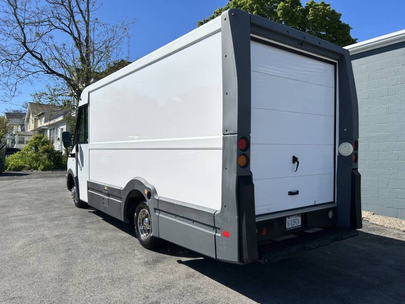 2017 Isuzu NPR