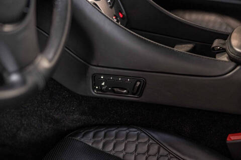 2014 Aston Martin Vanquish