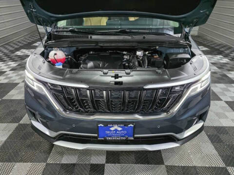 2024 Kia Carnival EX