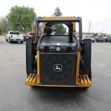 2012 John Deere 320 D SKIDSTEER