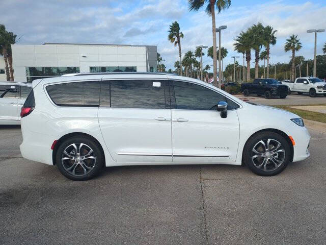 2026 Chrysler Pacifica Pinnacle