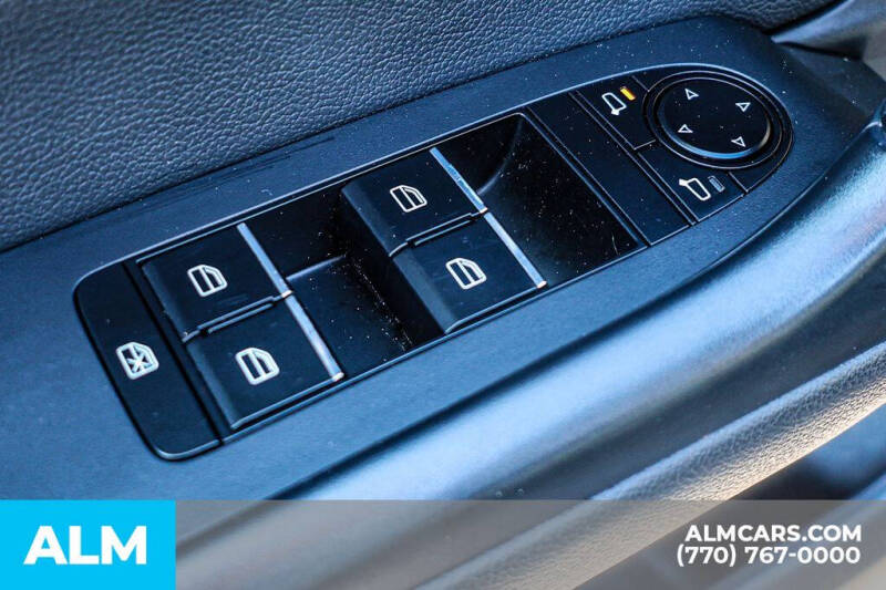 2024 Mazda CX-50 2.5 S Preferred