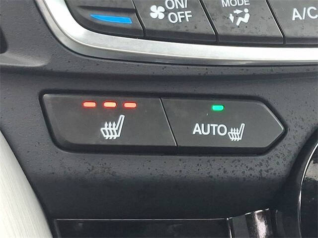 2025 Acura TLX w/Tech