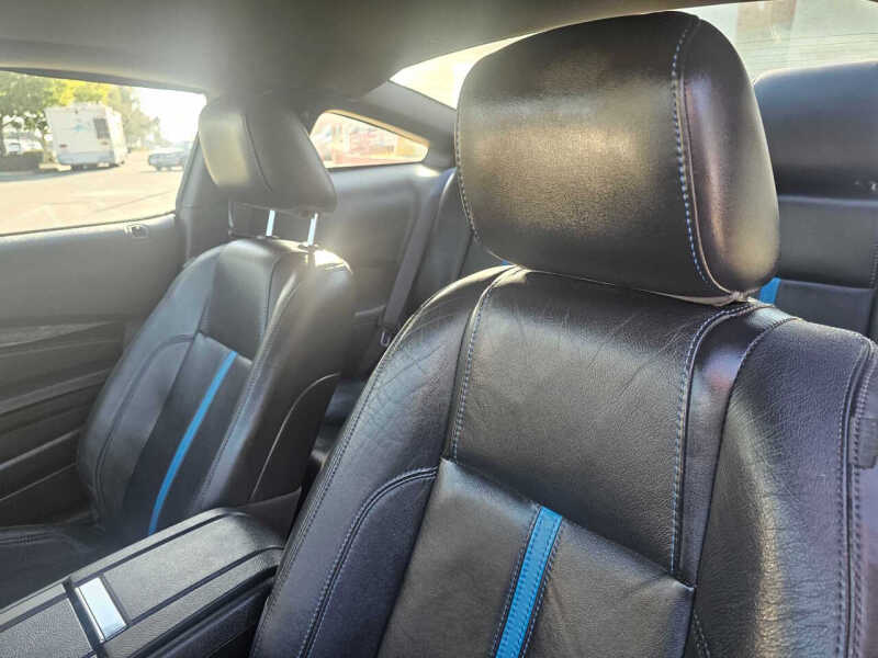 2011 Ford Mustang GT Premium