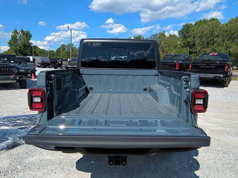 2025 Jeep Gladiator Willys