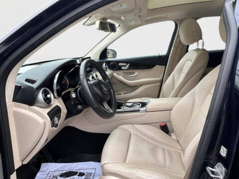 2017 Mercedes-Benz GLC GLC 300