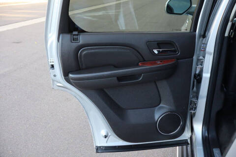 2011 Cadillac Escalade