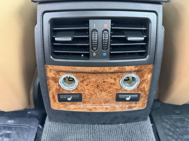 2009 BMW 5 Series 528i xDrive