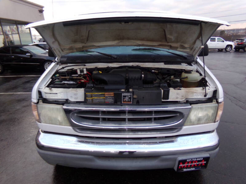 2001 Ford E-Series E-350 SD XL