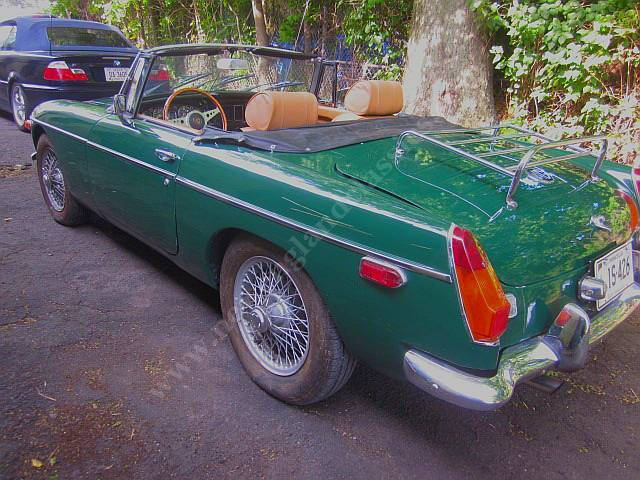 1975 MG MGB