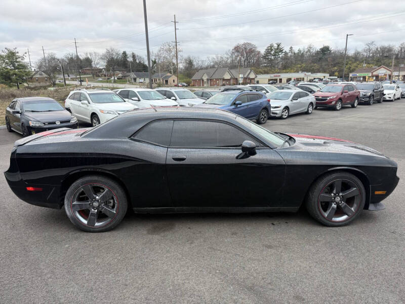 2013 Dodge Challenger SXT
