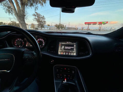 2019 Dodge Challenger SXT