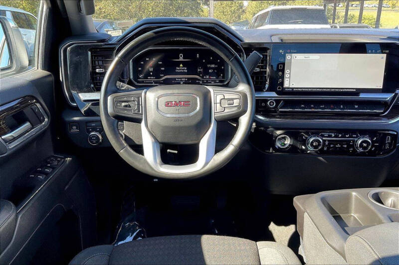 2024 GMC Sierra 1500
