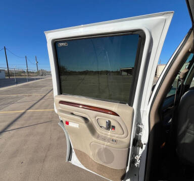 2000 Cadillac Escalade