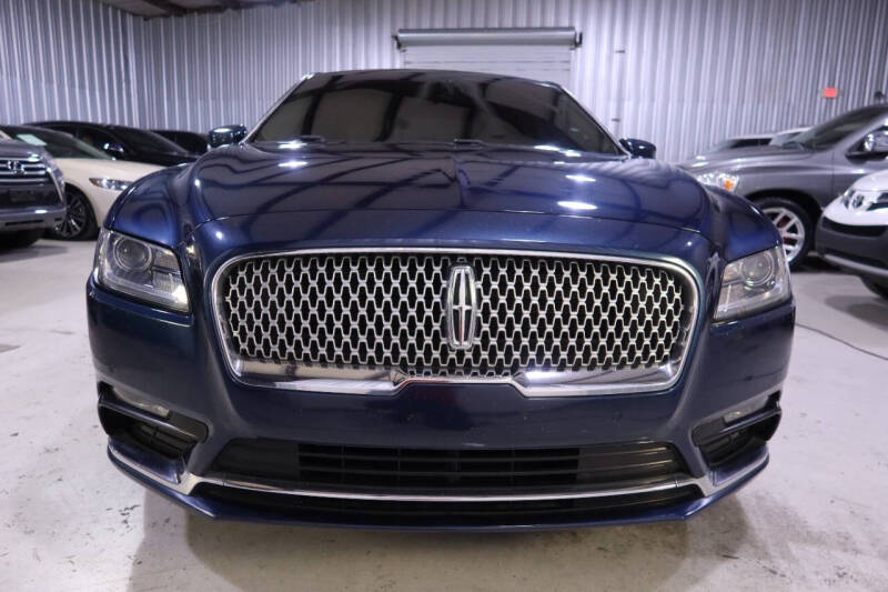 2017 Lincoln Continental Select