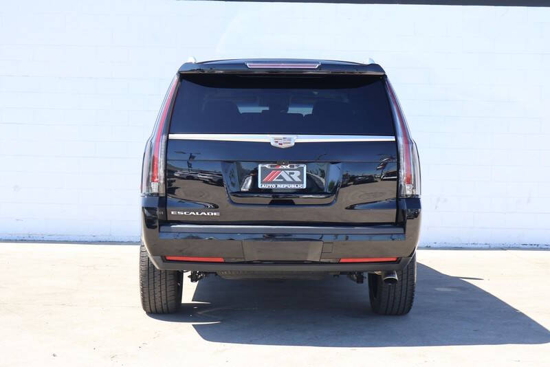 2019 Cadillac Escalade Premium Luxury