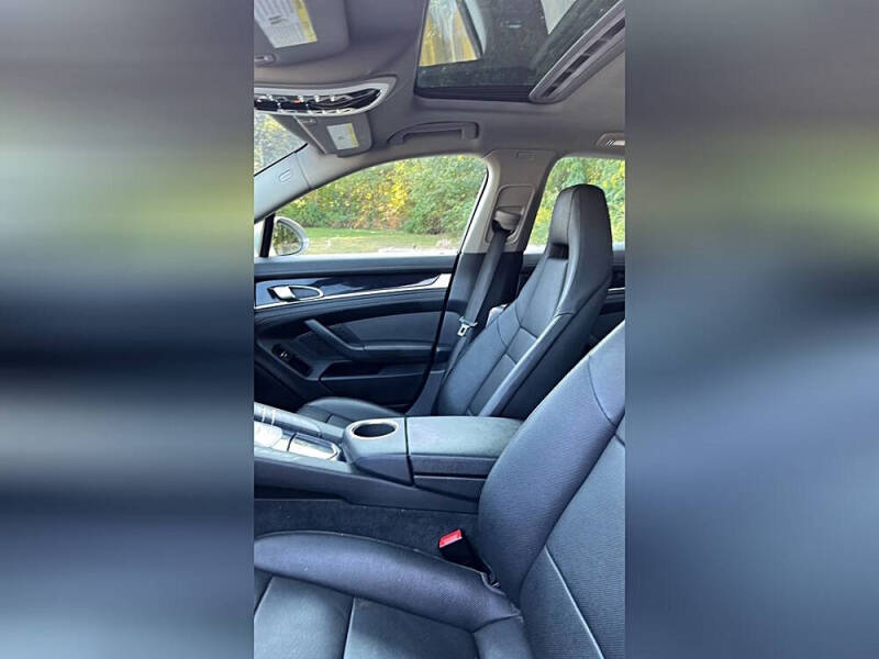 2011 Porsche Panamera