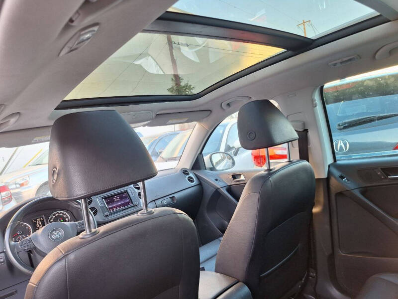 2017 Volkswagen Tiguan 2.0T Wolfsburg Edition