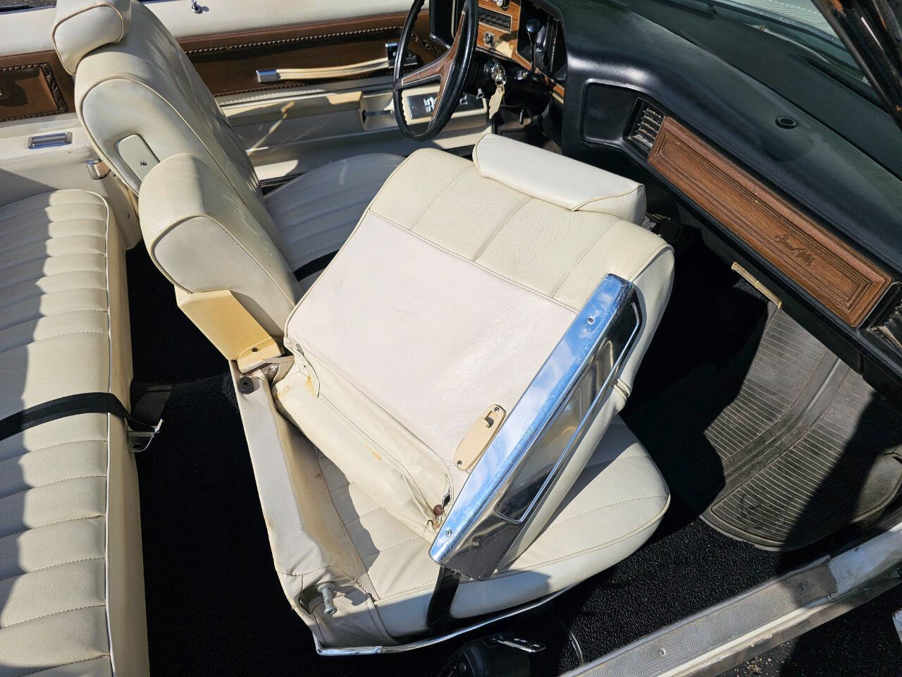 1973 Pontiac Grand Ville 106