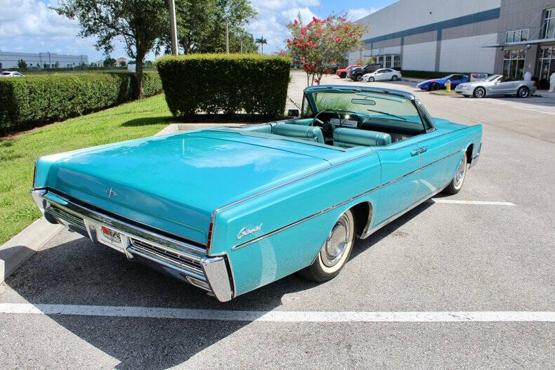 1967 Lincoln Continental