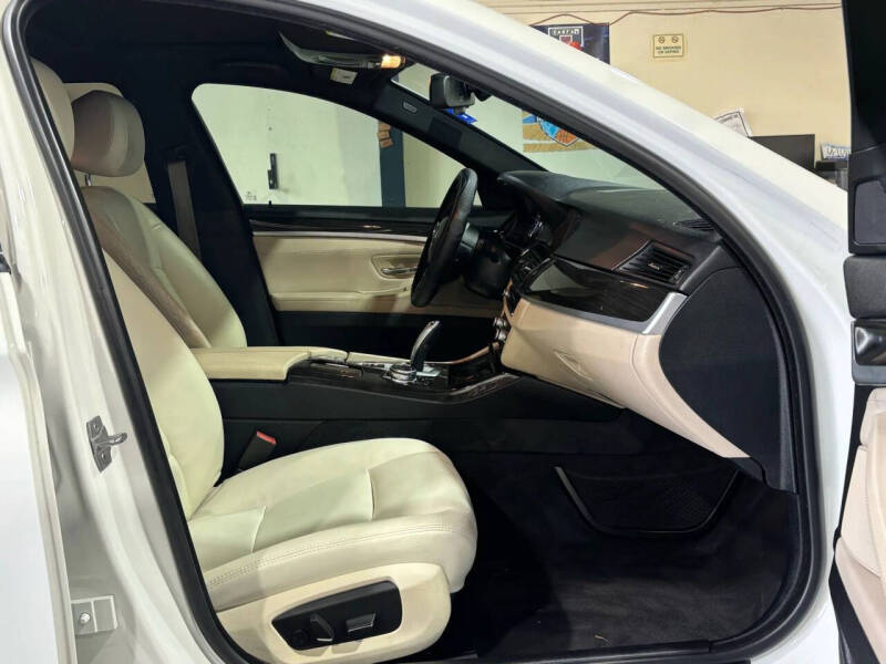 2014 BMW 5 Series 535i