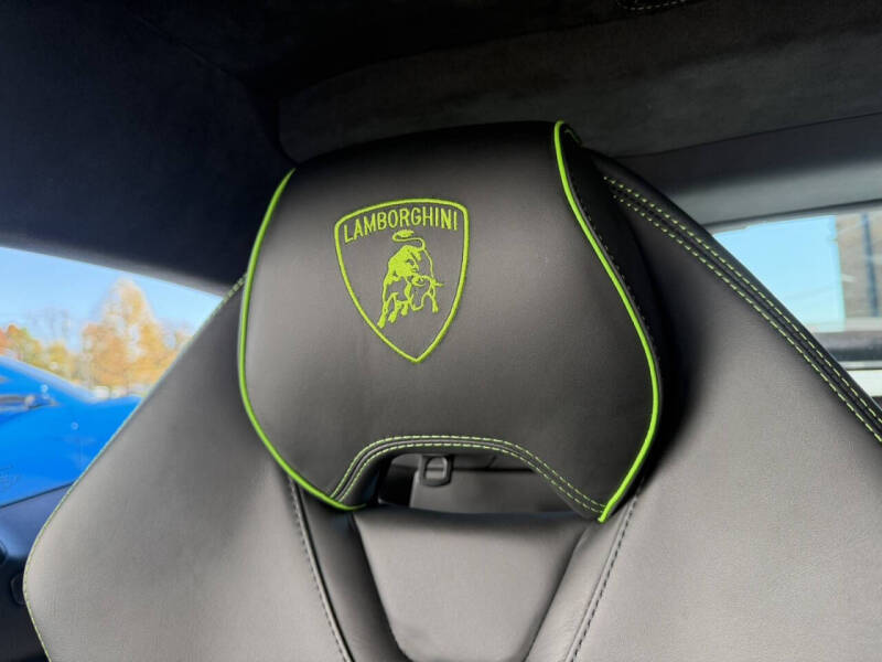 2021 Lamborghini Huracan EVO