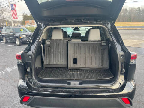 2024 Toyota Highlander Hybrid