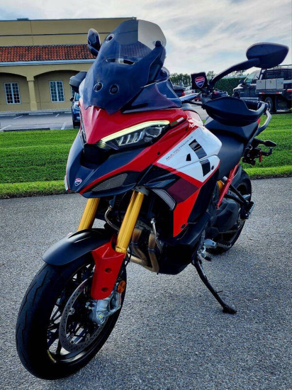 2023 Ducati Multistrada