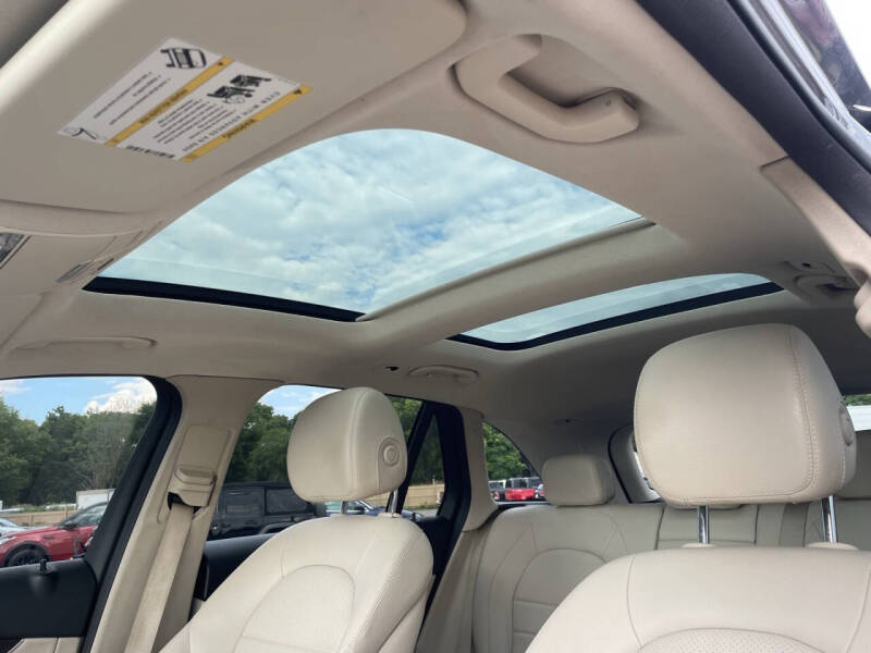 2019 Mercedes-Benz GLC GLC 300