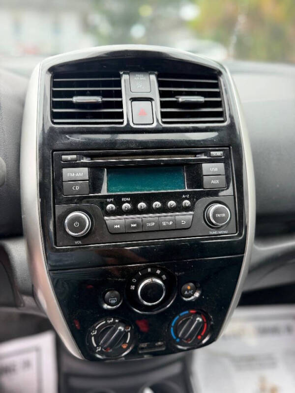 2015 Nissan Versa Note SV