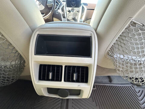 2012 Cadillac SRX Performance Collection