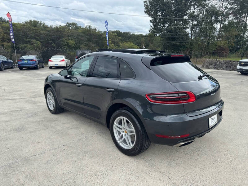 2018 Porsche Macan