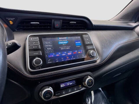 2019 Nissan Kicks SR