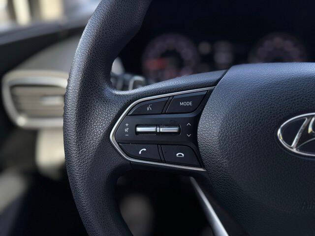 2023 Hyundai Santa Fe SE