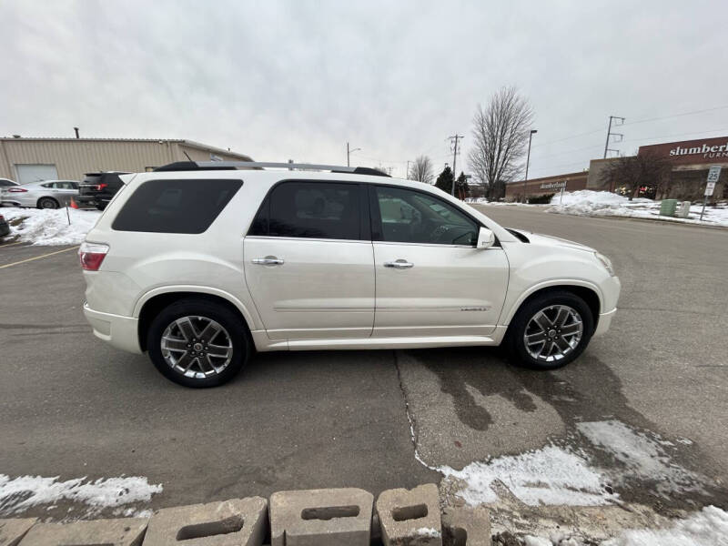 2011 GMC Acadia Denali
