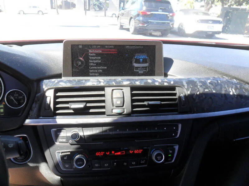 2015 BMW 3 Series 328i