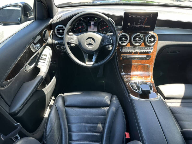 2019 Mercedes-Benz GLC GLC 350e 4MATIC