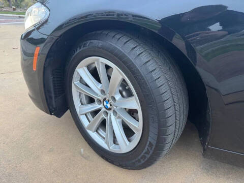 2014 BMW 5 Series 528i