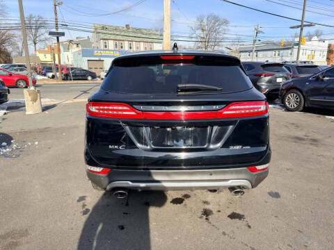 2018 Lincoln MKC Select