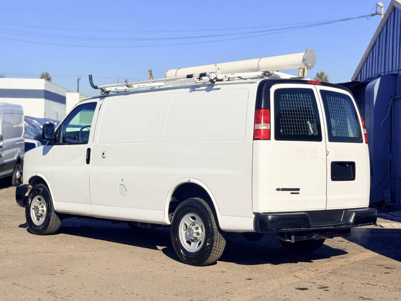2013 Chevrolet Express 2500
