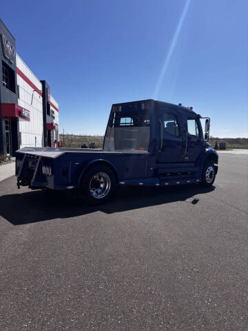 2025 Freightliner M2 106