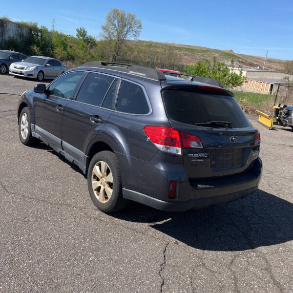 2011 Subaru Outback 2.5i Limited