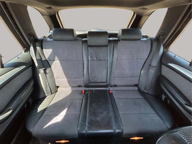 2003 BMW X5 4.6is