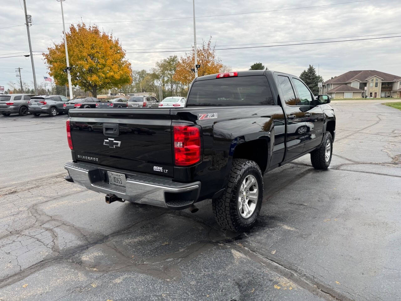 2015 Chevrolet Silverado 1500 for sale at BOHL AUTOMOTIVE in Racine, WI