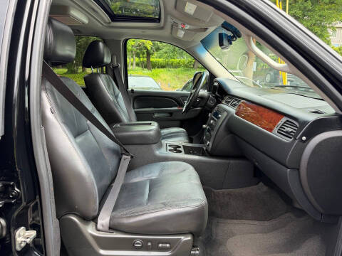 2011 GMC Yukon SLT
