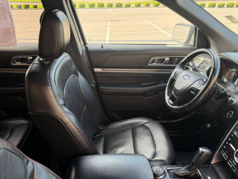 2018 Ford Explorer Sport