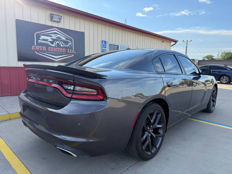 2019 Dodge Charger SXT