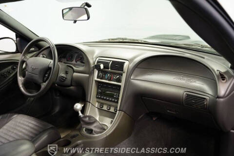2003 Ford Mustang Mach 1 Premium