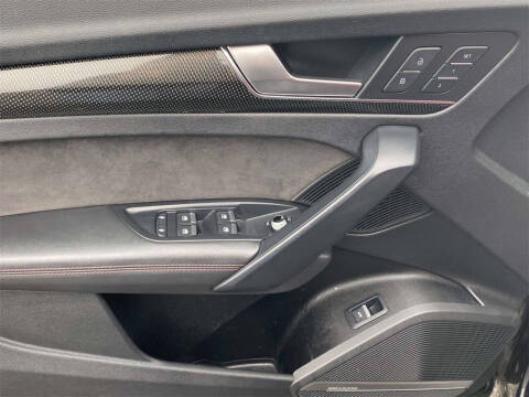 2019 Audi SQ5 3.0T quattro Premium Plus