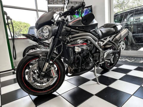 2019 Triumph Triple Speed RS